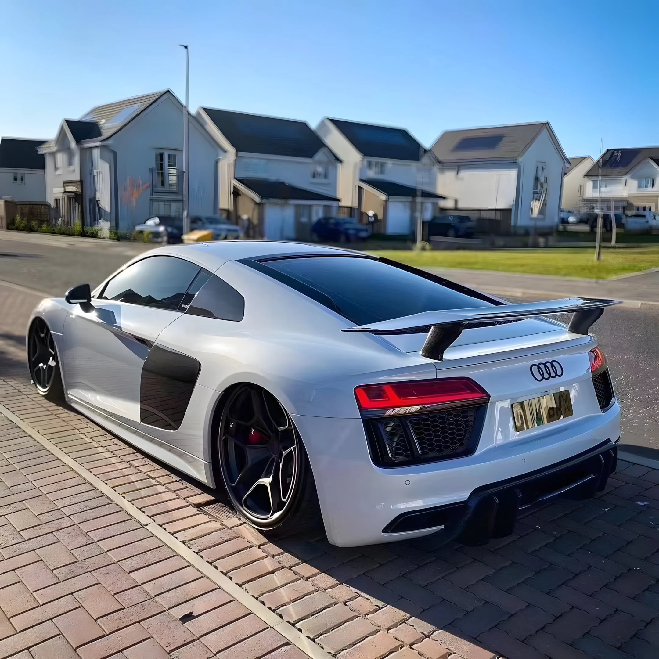 AZRA Audi R8 | 4S | Carbon Fiber Vorsteiner Style Rear Diffuser | 2015 - 2018 - Image 5