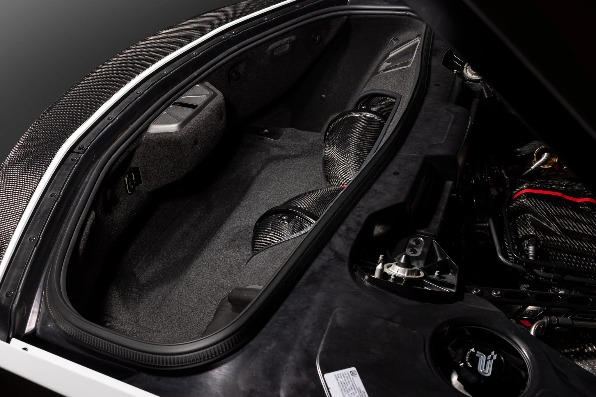 Eventuri Chevrolet Corvette Stingray | C8 | Carbon Intake - Image 5