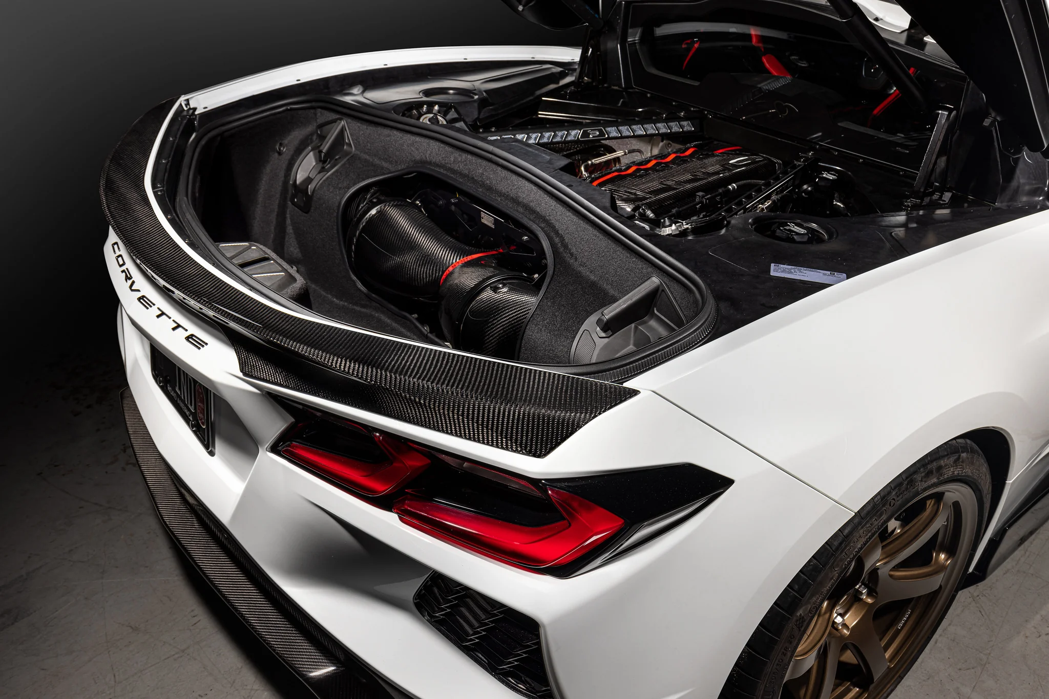 Eventuri Chevrolet Corvette Stingray | C8 | Carbon Intake - Image 6
