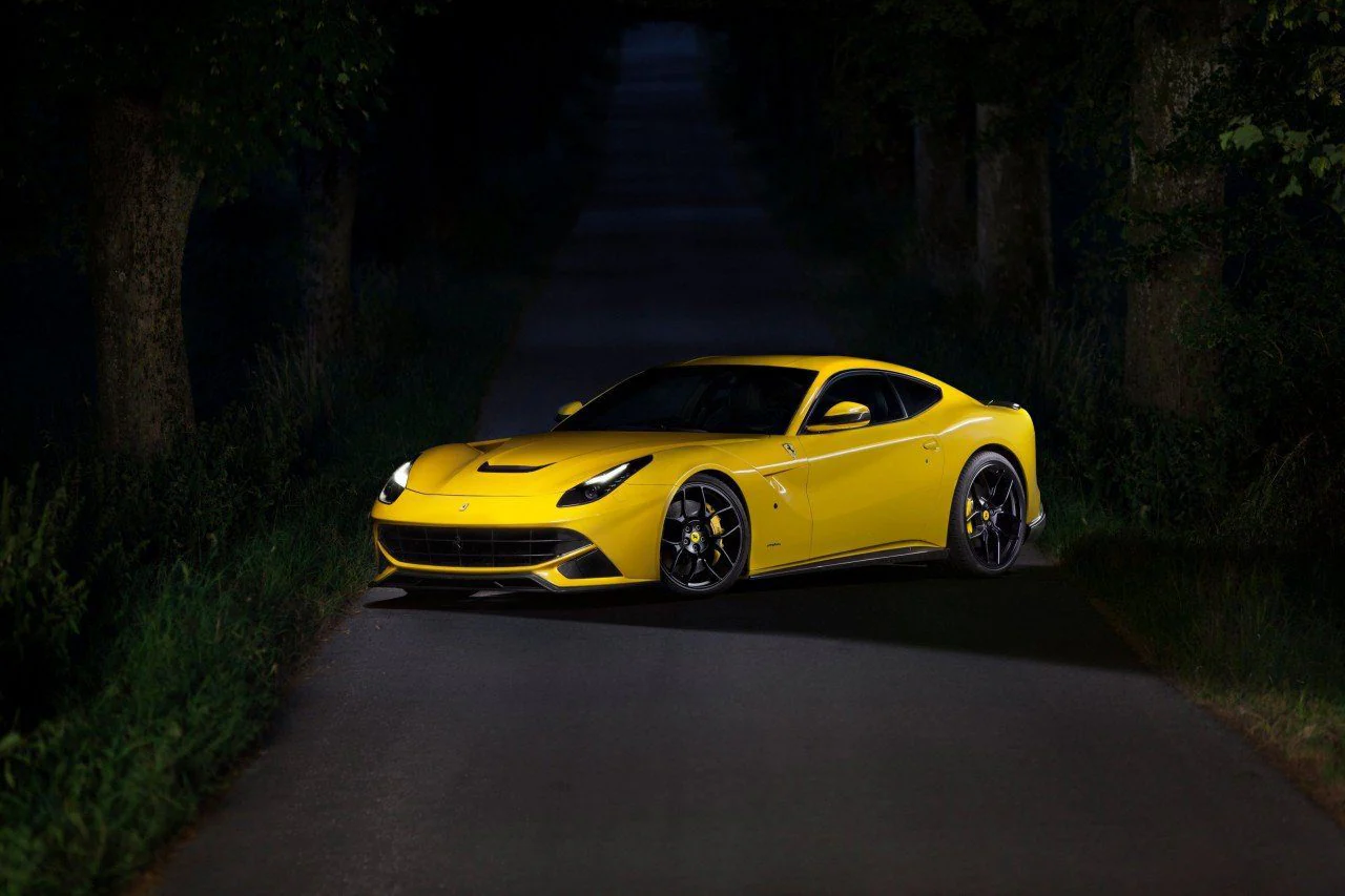Ferrari F12 Berlinetta | Novitec Carbon Engine Bonnet Insert - Image 6
