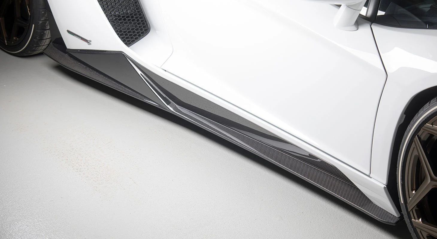 Lamborghini Aventador S/S Roadster | Novitec Carbon Side Panels - Image 2