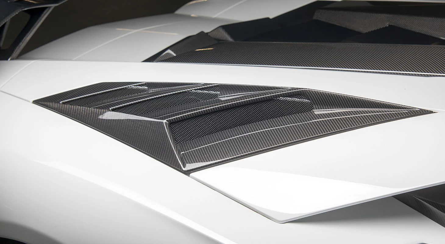 Lamborghini Aventador SV Roadster | Novitec Carbon Rear Air-Intakes - Image 2