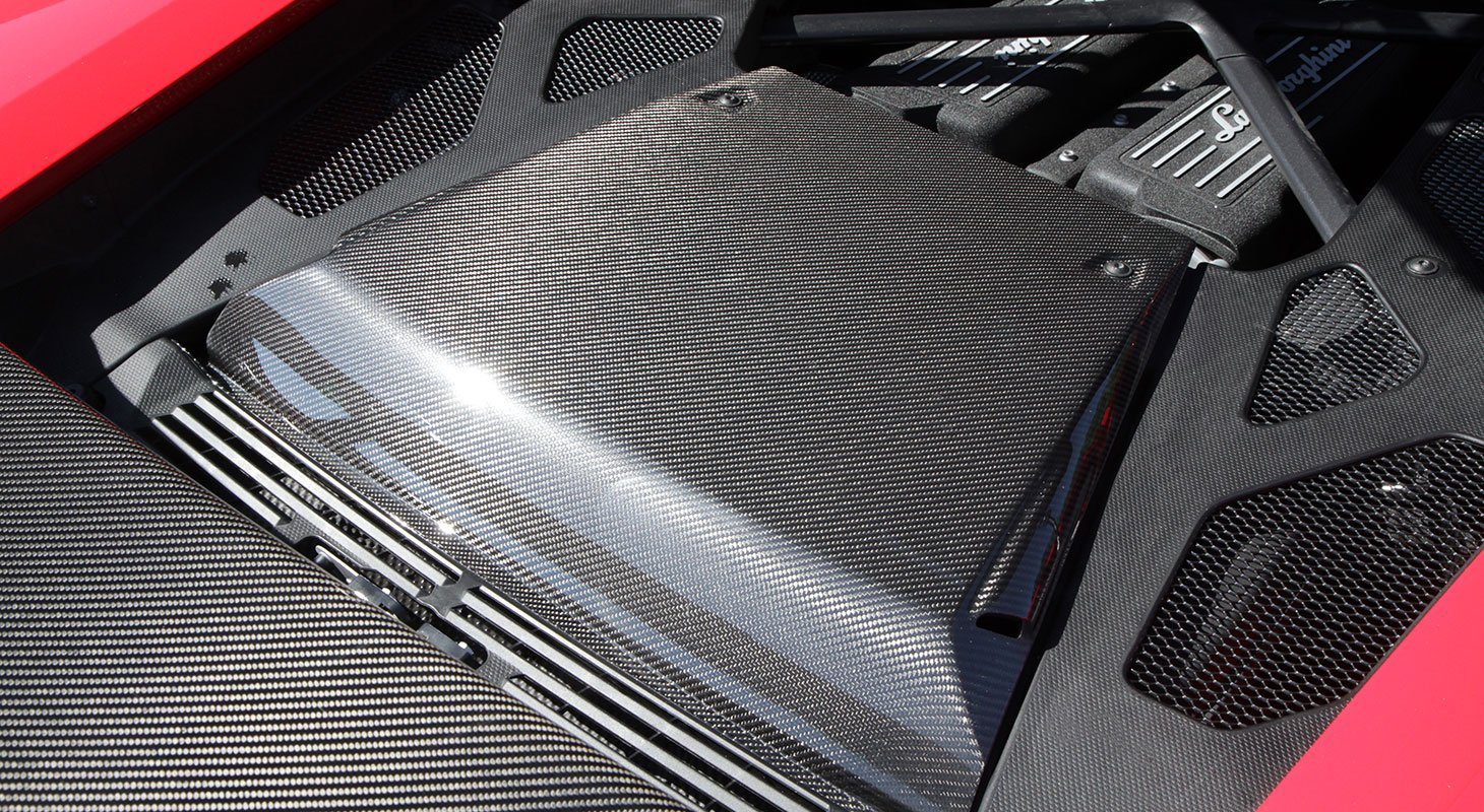 Lamborghini Huracan/RWD | Novitec Carbon Engine Compartment Cover - Image 3