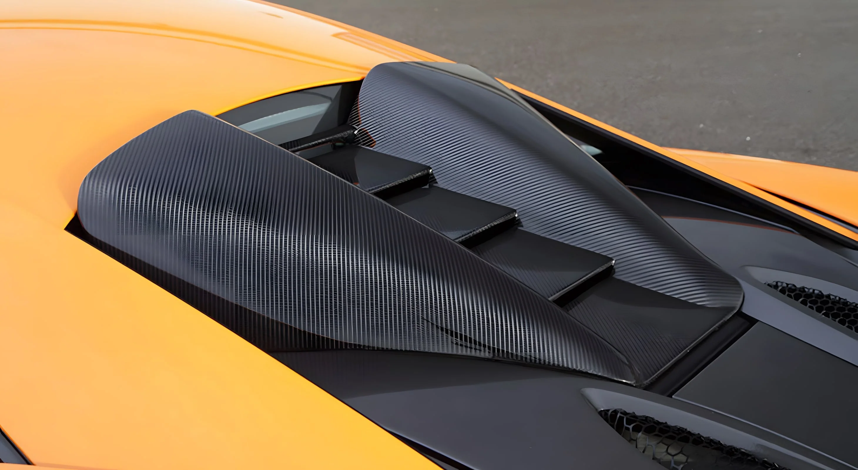 McLaren 570S / 540C | Novitec Carbon Roof Air-Intake - Image 2